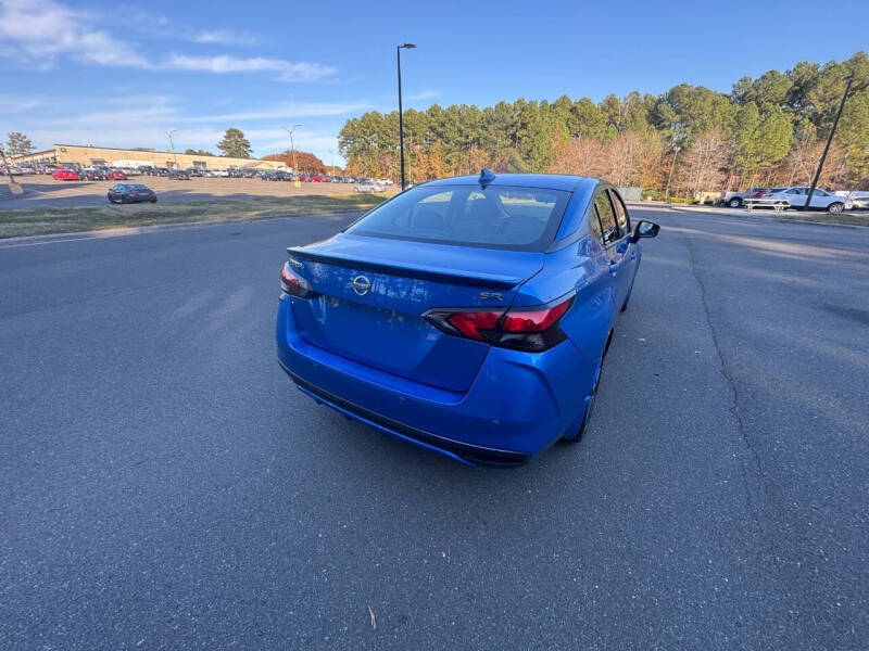 2022 Nissan Versa SR