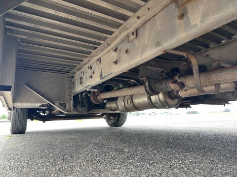 2009 Freightliner MT55 Chassis