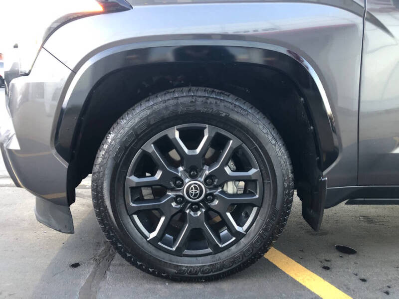 2024 Toyota Sequoia Platinum