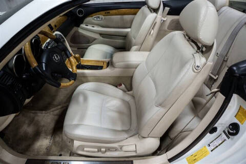 2005 Lexus SC 430