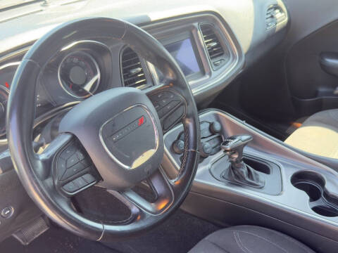 2020 Dodge Challenger SXT