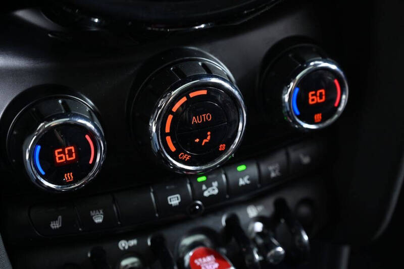 2015 MINI Hardtop 2 Door Cooper