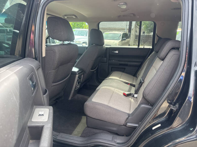 2010 Ford Flex SE