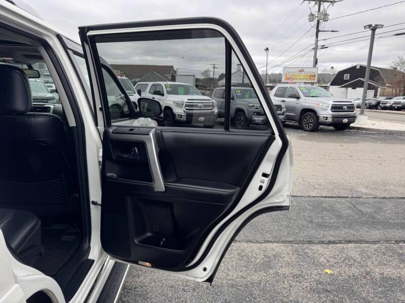 2014 Toyota 4Runner SR5