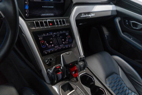 2019 Lamborghini Urus