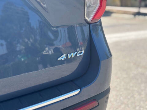 2021 Ford Explorer Platinum