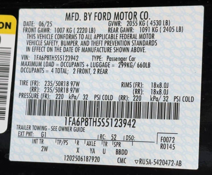 2025 Ford Mustang EcoBoost