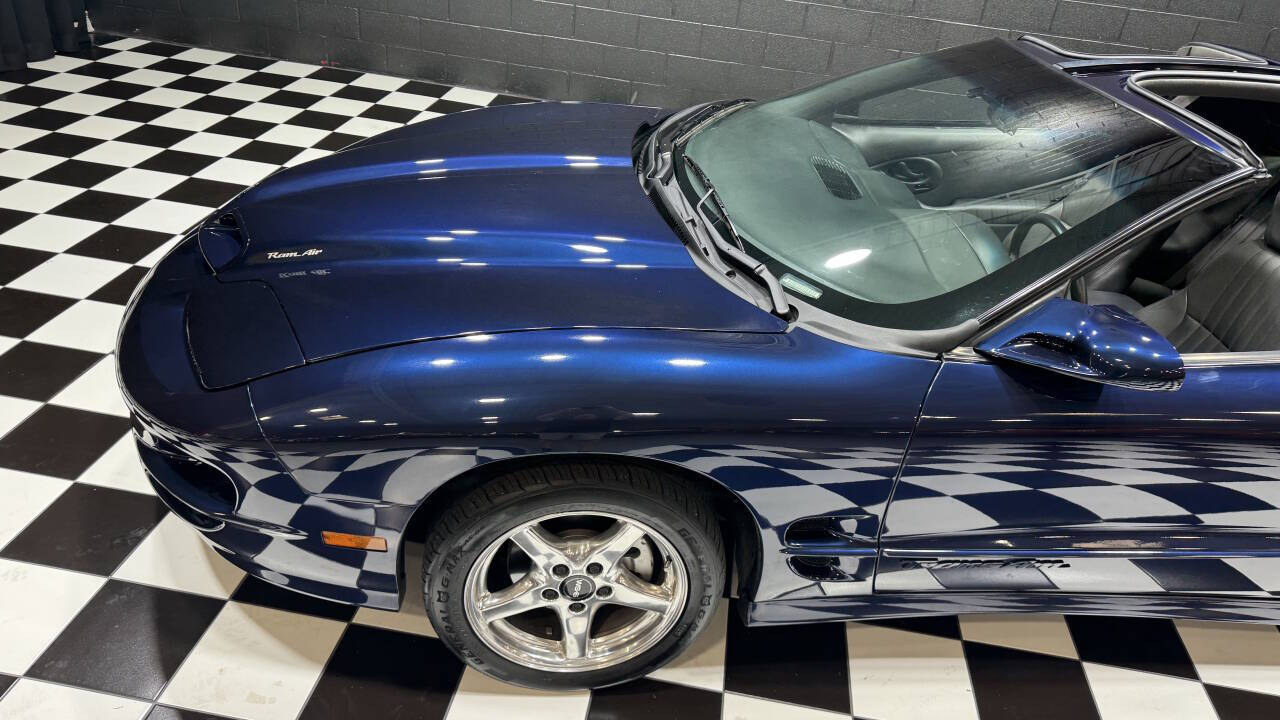 1999 Pontiac Firebird 16