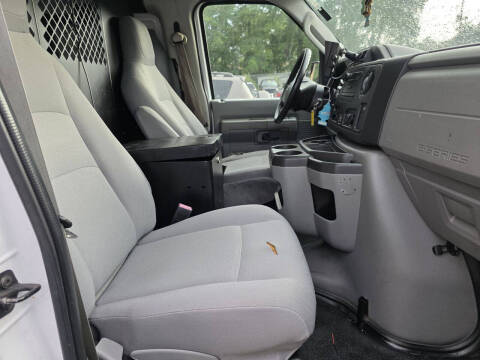 2014 Ford E-Series E-150