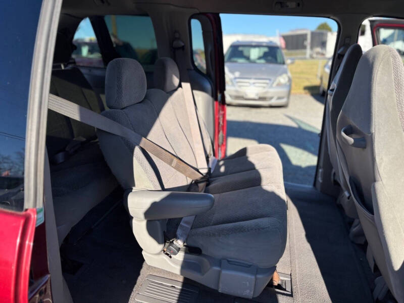 2002 Ford Windstar LX