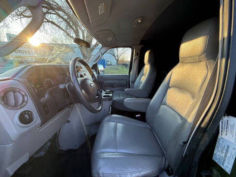 2009 Ford E-Series E-350 SD