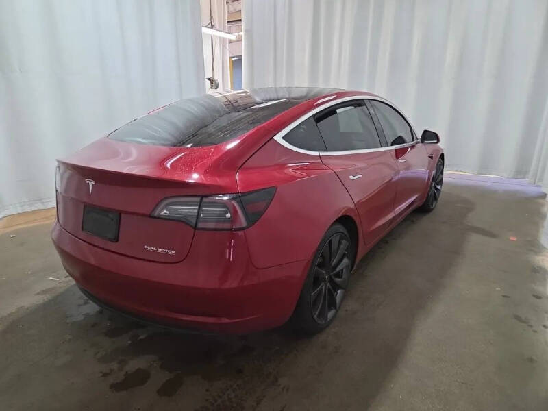 2020 Tesla Model 3 Performance