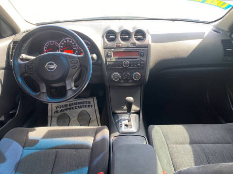 2011 Nissan Altima 3.5 SR