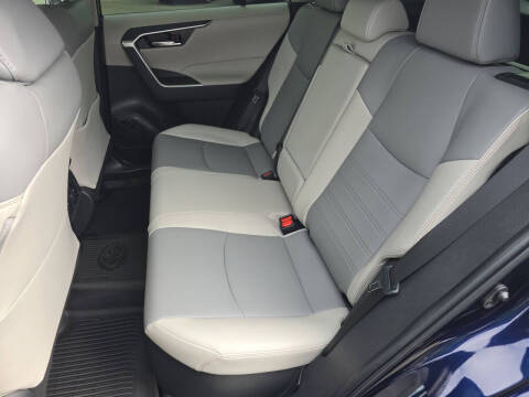 2024 Toyota RAV4 Hybrid XLE Premium