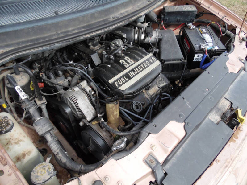 1995 Ford Windstar LX