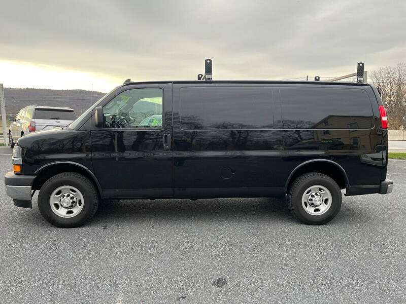 2018 Chevrolet Express 2500