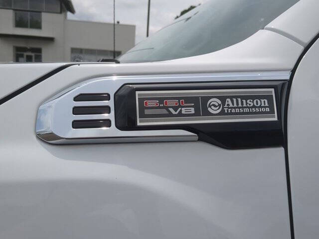 2025 GMC Sierra 3500HD CC Pro