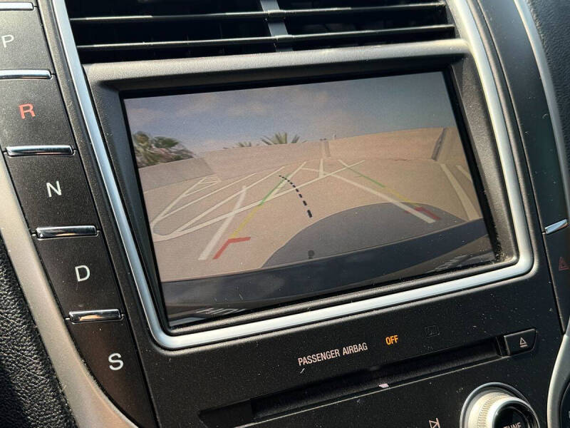 2016 Lincoln MKX Select