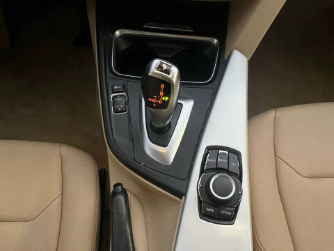 2013 BMW 3 Series 328i