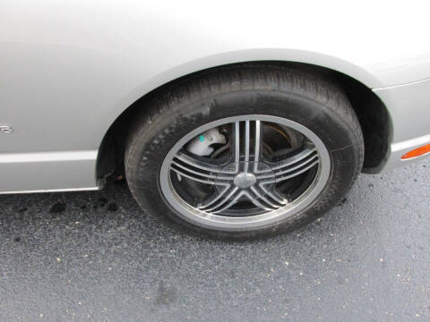 2004 Ford Thunderbird Deluxe