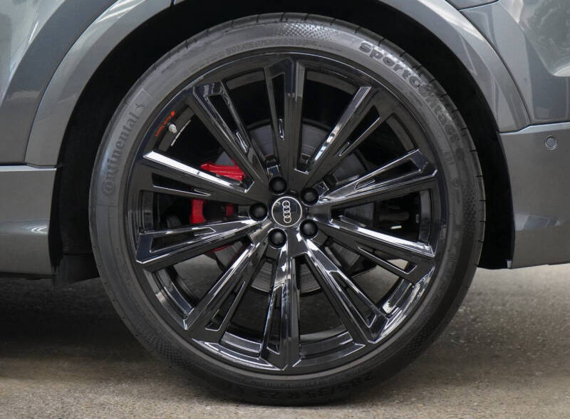 2023 Audi SQ8 4.0T quattro Premium Plus