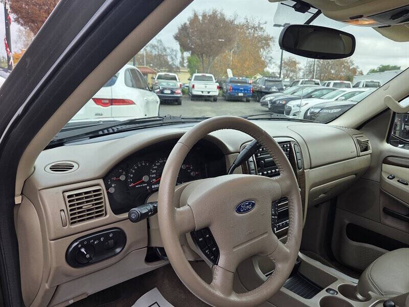 2005 Ford Explorer Eddie Bauer