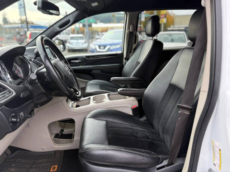 2018 Dodge Grand Caravan SXT