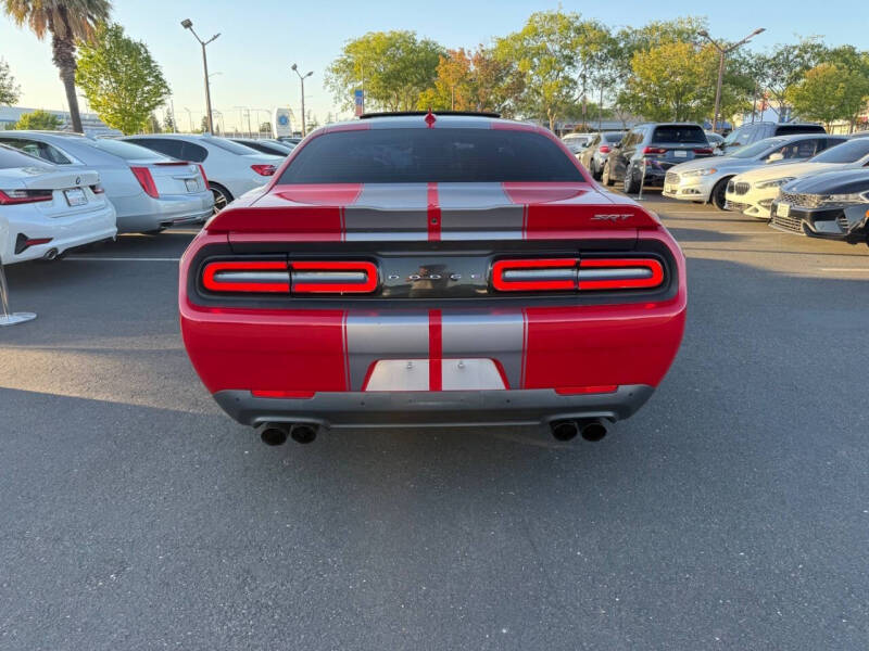 2015 Dodge Challenger SRT 392
