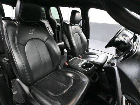 2019 Chrysler Pacifica Touring L Plus