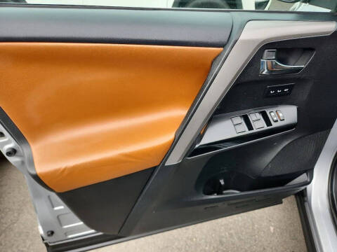 2017 Toyota RAV4 Limited