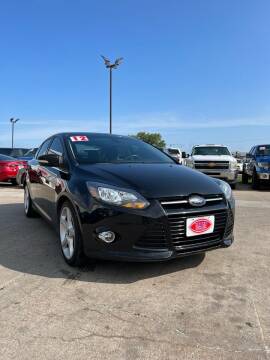2012 Ford Focus for sale at UNITED AUTO INC in South Sioux City NE