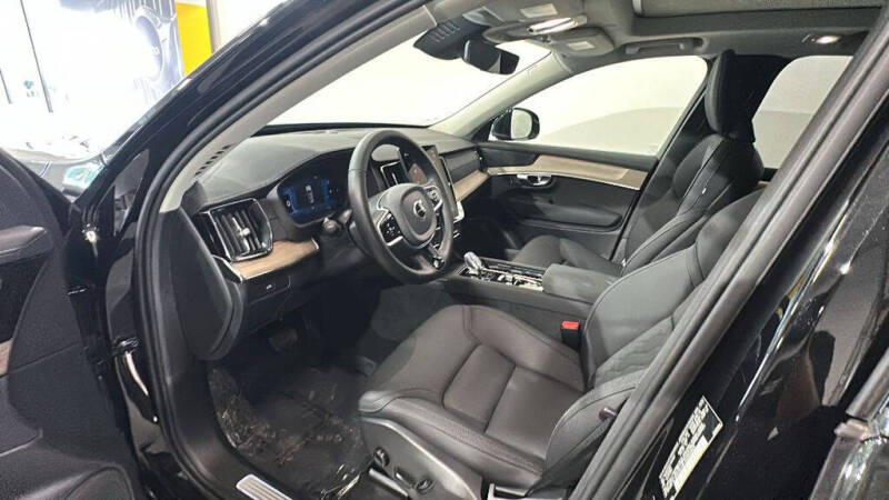 2026 Volvo XC90 B6 Plus 7P