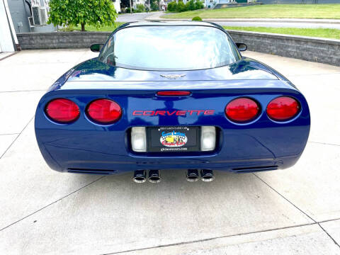 2004 Chevrolet Corvette