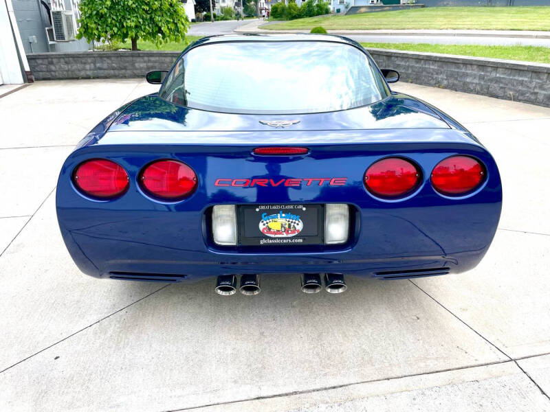 2004 Chevrolet Corvette