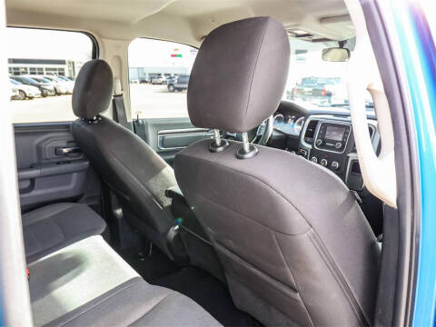 2024 RAM 1500 Classic SLT