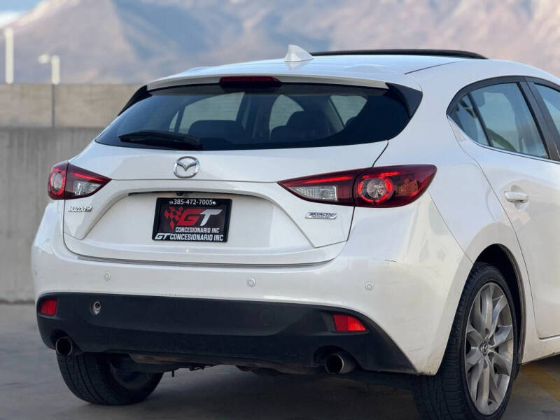 2016 Mazda MAZDA3 s Grand Touring