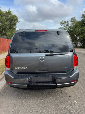 2014 Nissan Armada SV