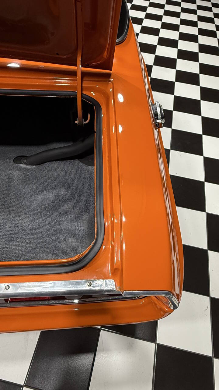 1970 Dodge Challenger 26