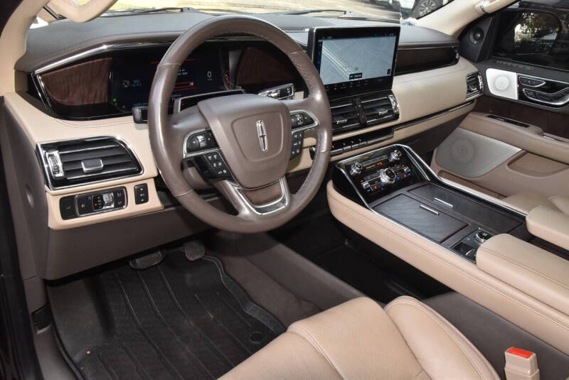 2022 Lincoln Navigator Reserve