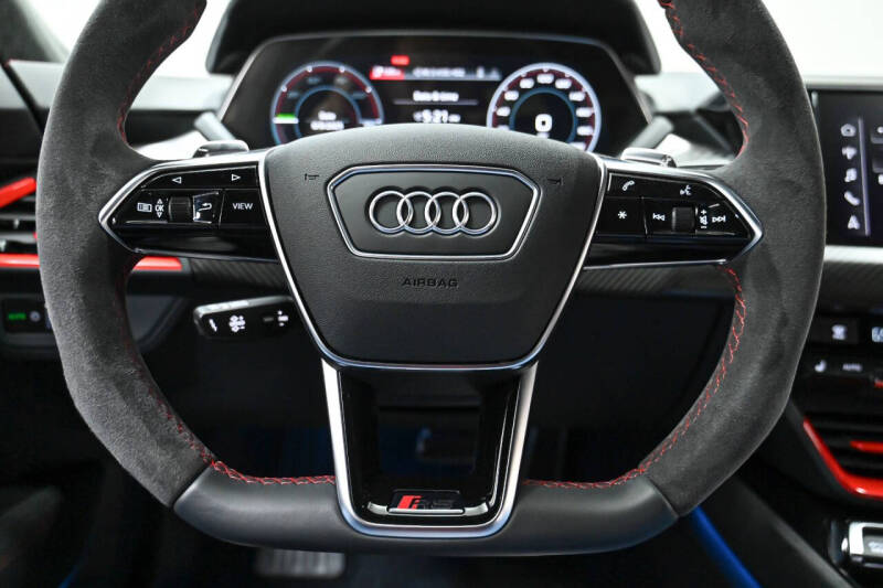 2023 Audi RS e-tron GT quattro