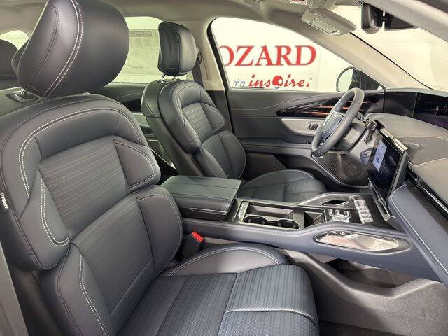 2025 Lincoln Nautilus Reserve