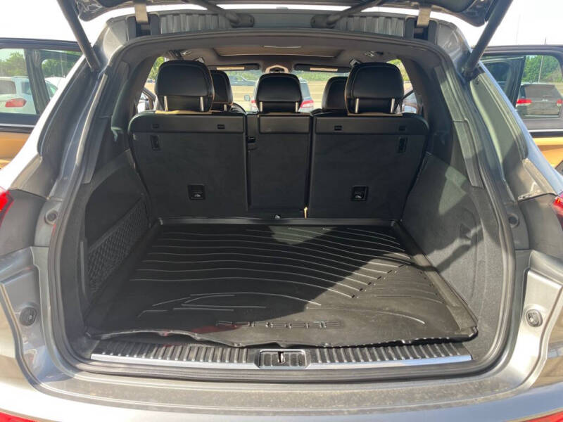 2017 Porsche Cayenne S