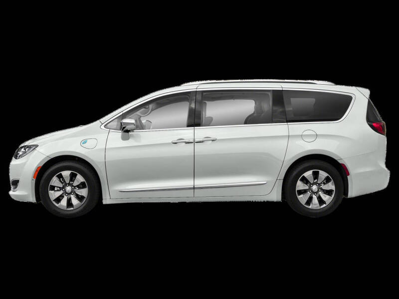 2017 Chrysler Pacifica Hybrid Platinum