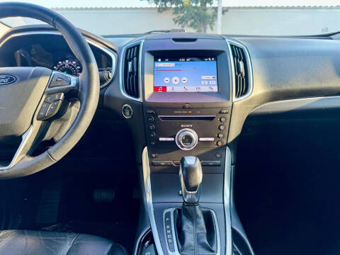 2018 Ford Edge Titanium