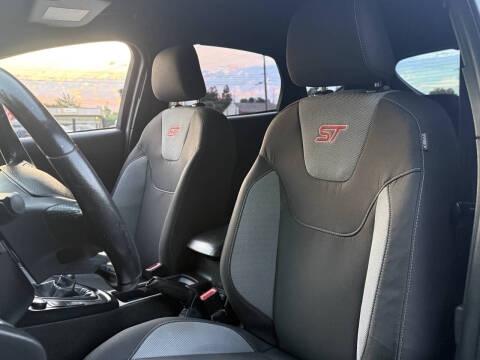 2016 Ford Focus ST