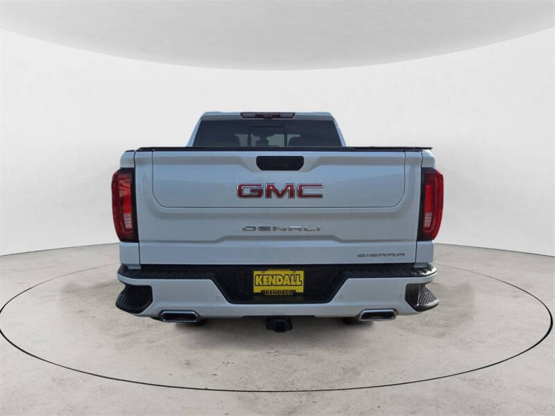 2022 GMC Sierra 1500 Limited