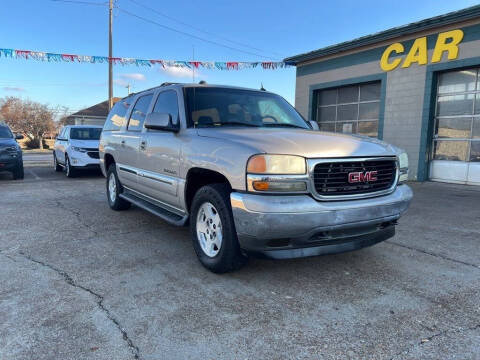 2005 GMC Yukon XL for sale at CAR-MART in Union City TN