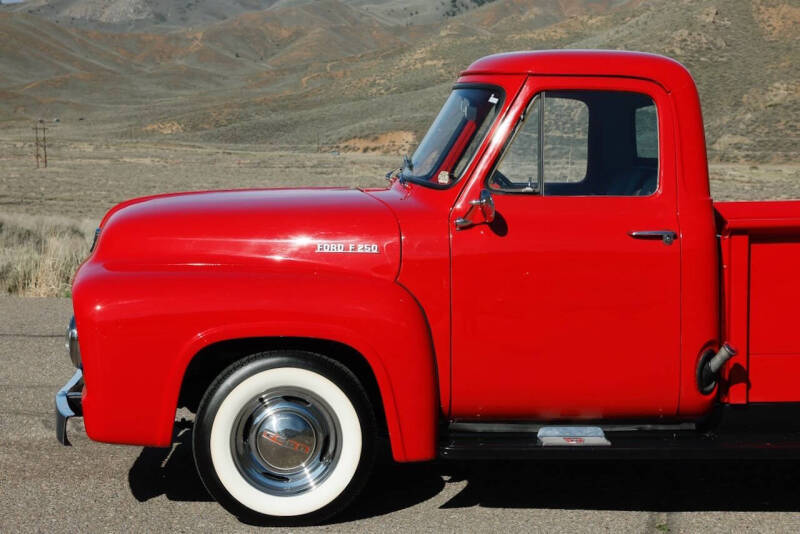 1953 Ford F-250