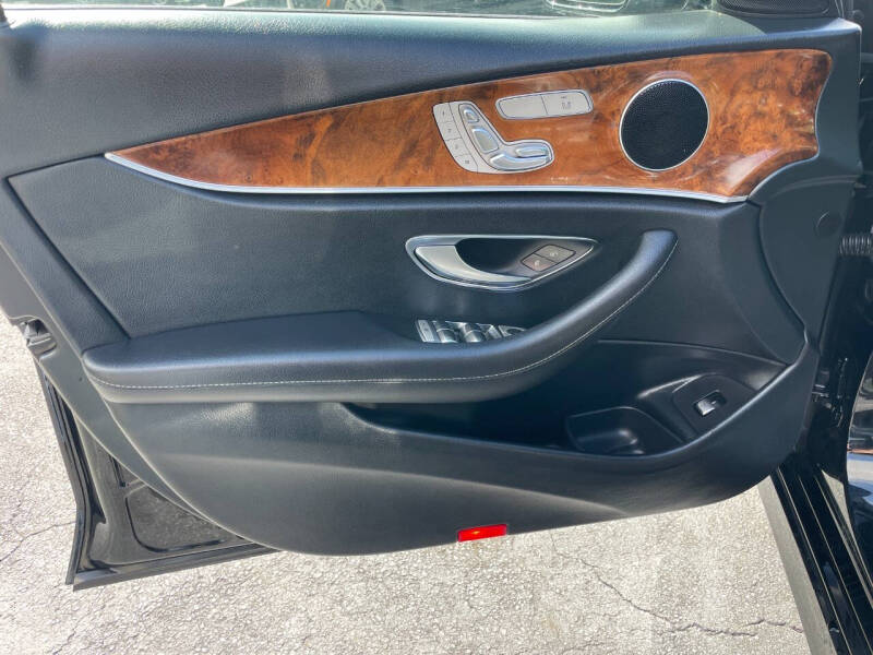2019 Mercedes-Benz E-Class E 300