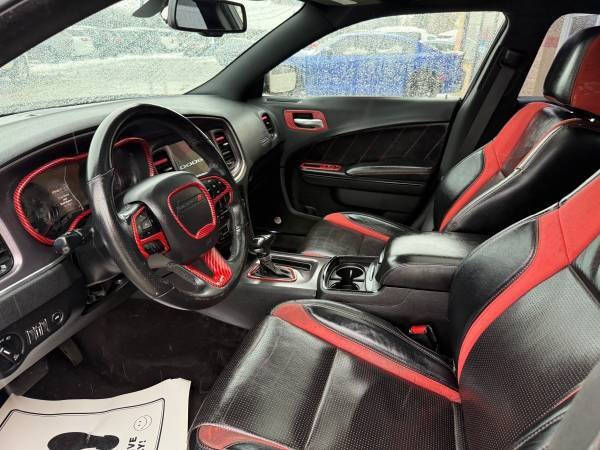 2018 Dodge Charger SXT Plus